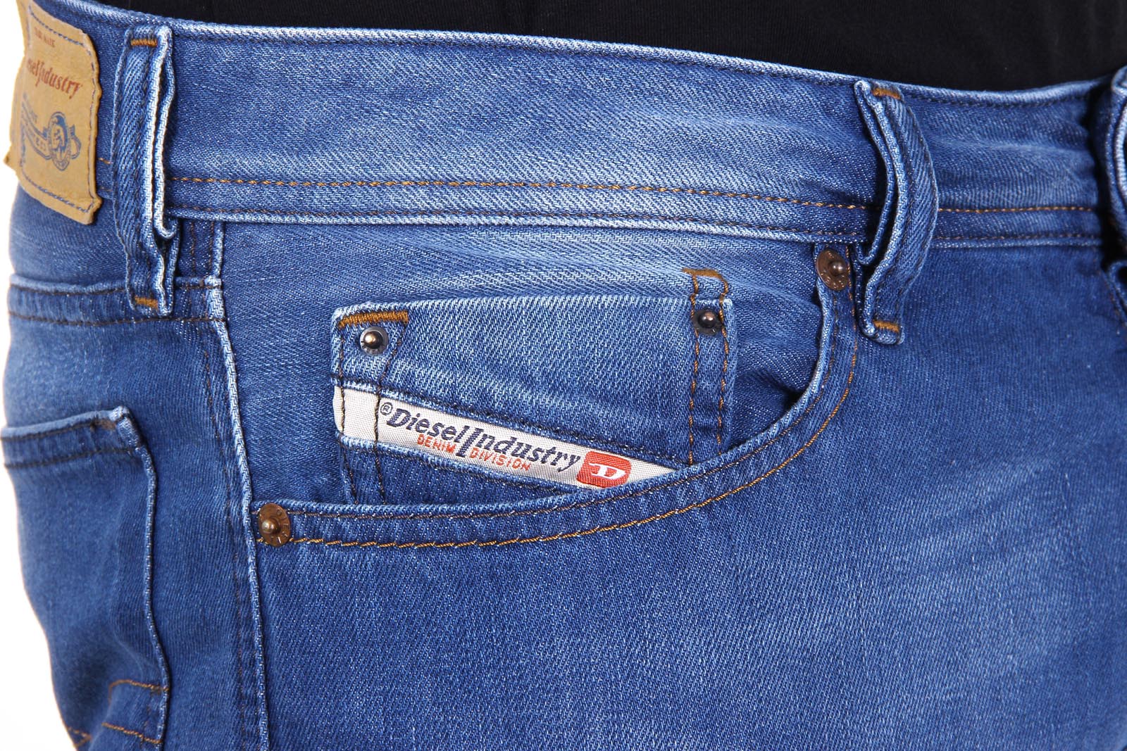 Jeans da uomo Diesel WAYKEE 0663D L.32