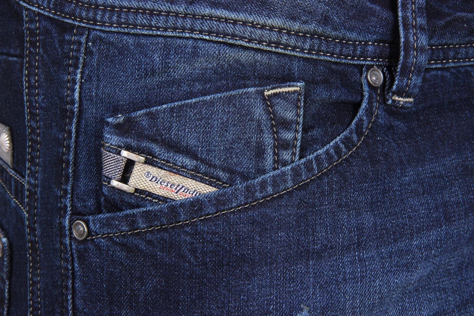 Jeans uomo Diesel DARRON 0R0LM L.32