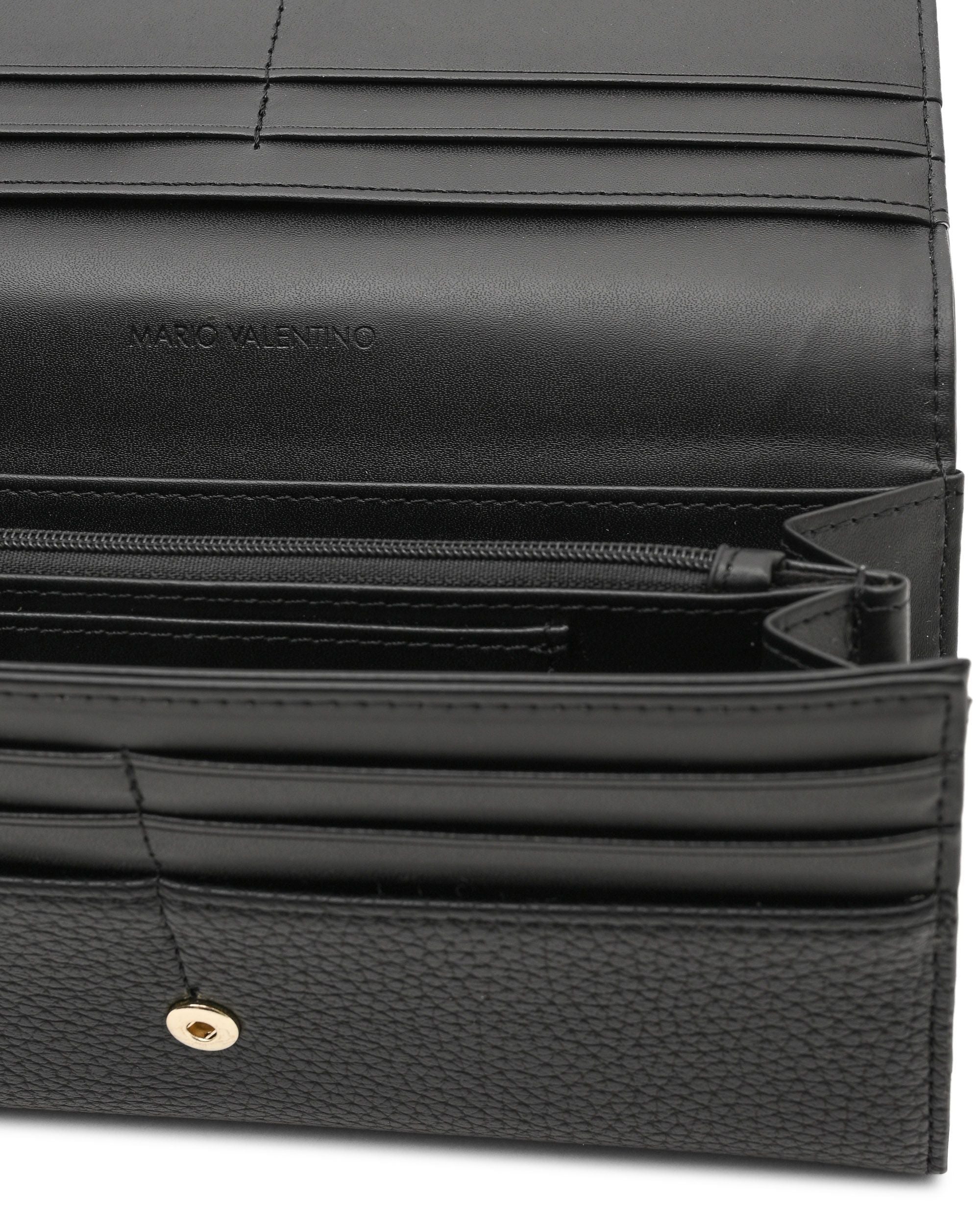 Valentino Womens Wallet VPS5A8113 001