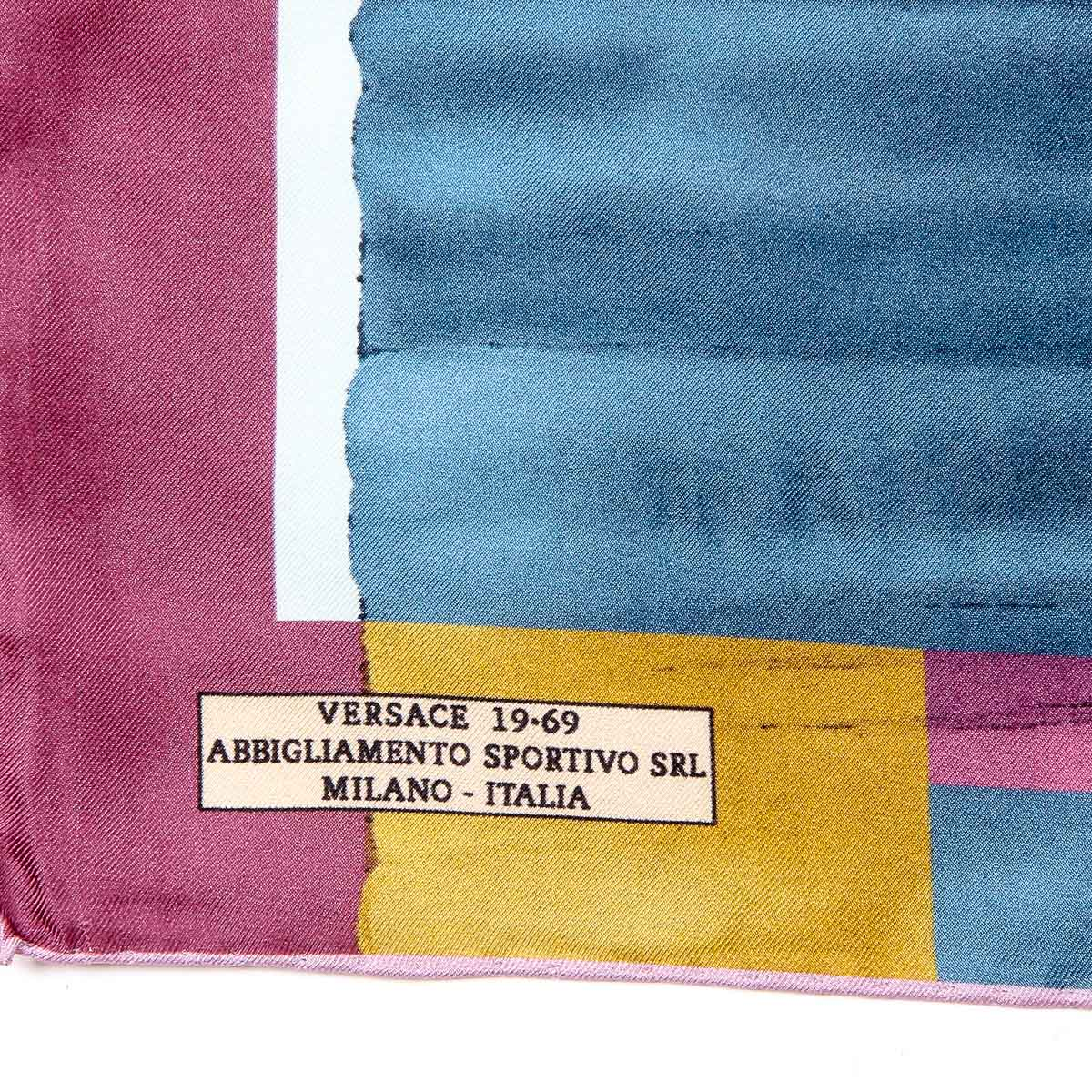 V 1969 Italia Sciarpa da donna