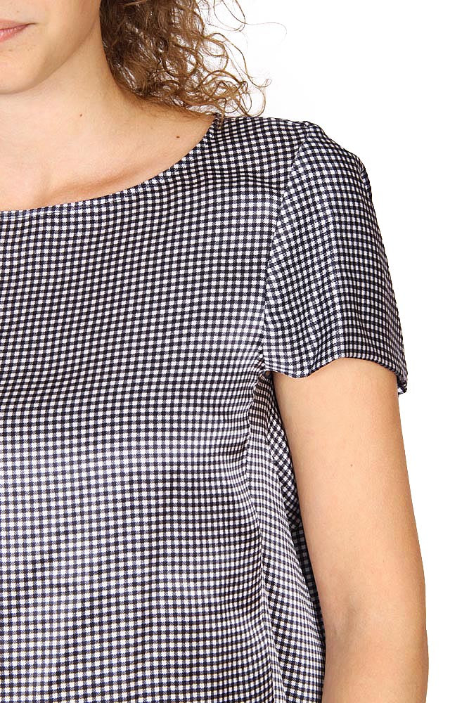 Armani Collezioni camicia da donna manica corta senza bottoni RMC17T RM502 019