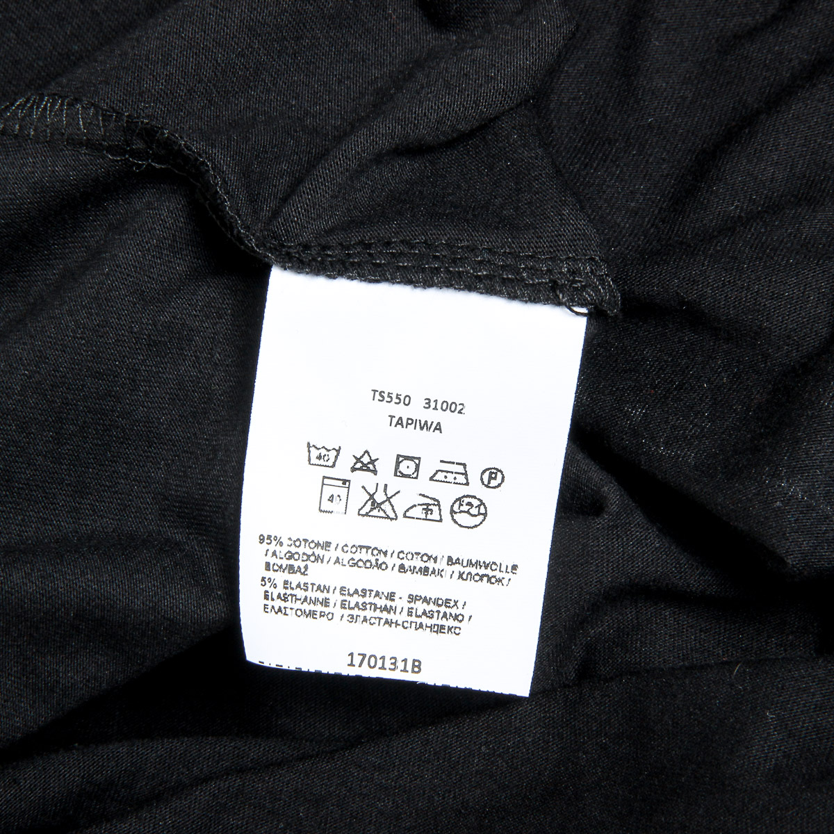 Andrew Charles T-shirt da donna a maniche corte con scollo a V, nera TAPIWA