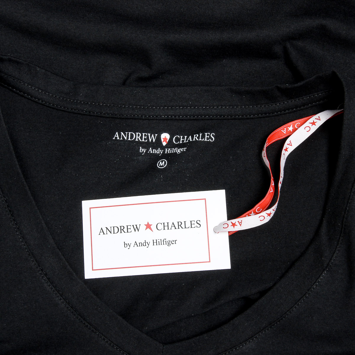 Andrew Charles T-shirt da donna a maniche corte con scollo a V, nera TAPIWA