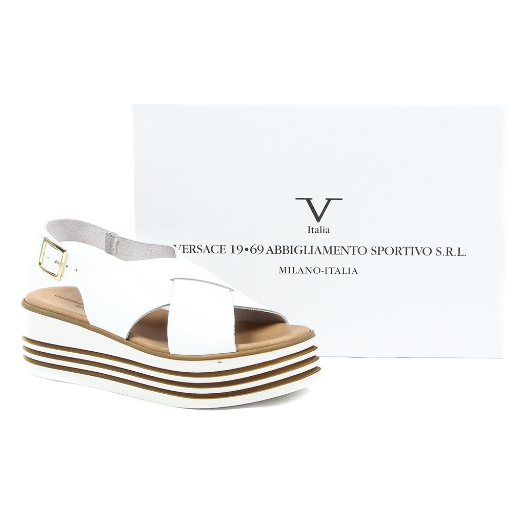 Sandalo flatform da donna V 1969 Italia