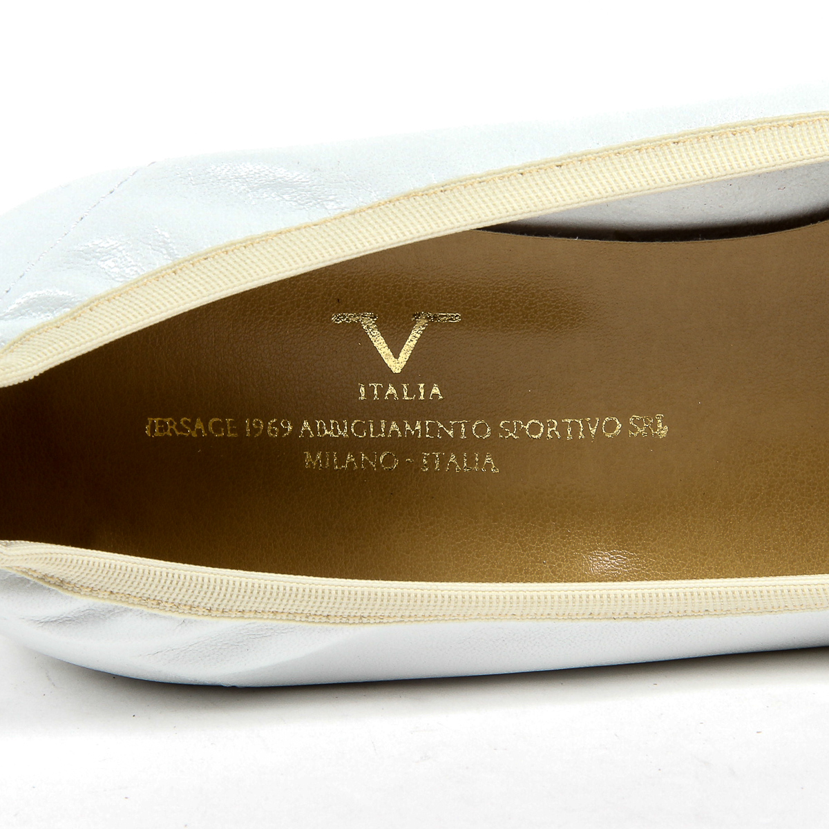 V 1969 Italia Womens Ballerina White REGINA