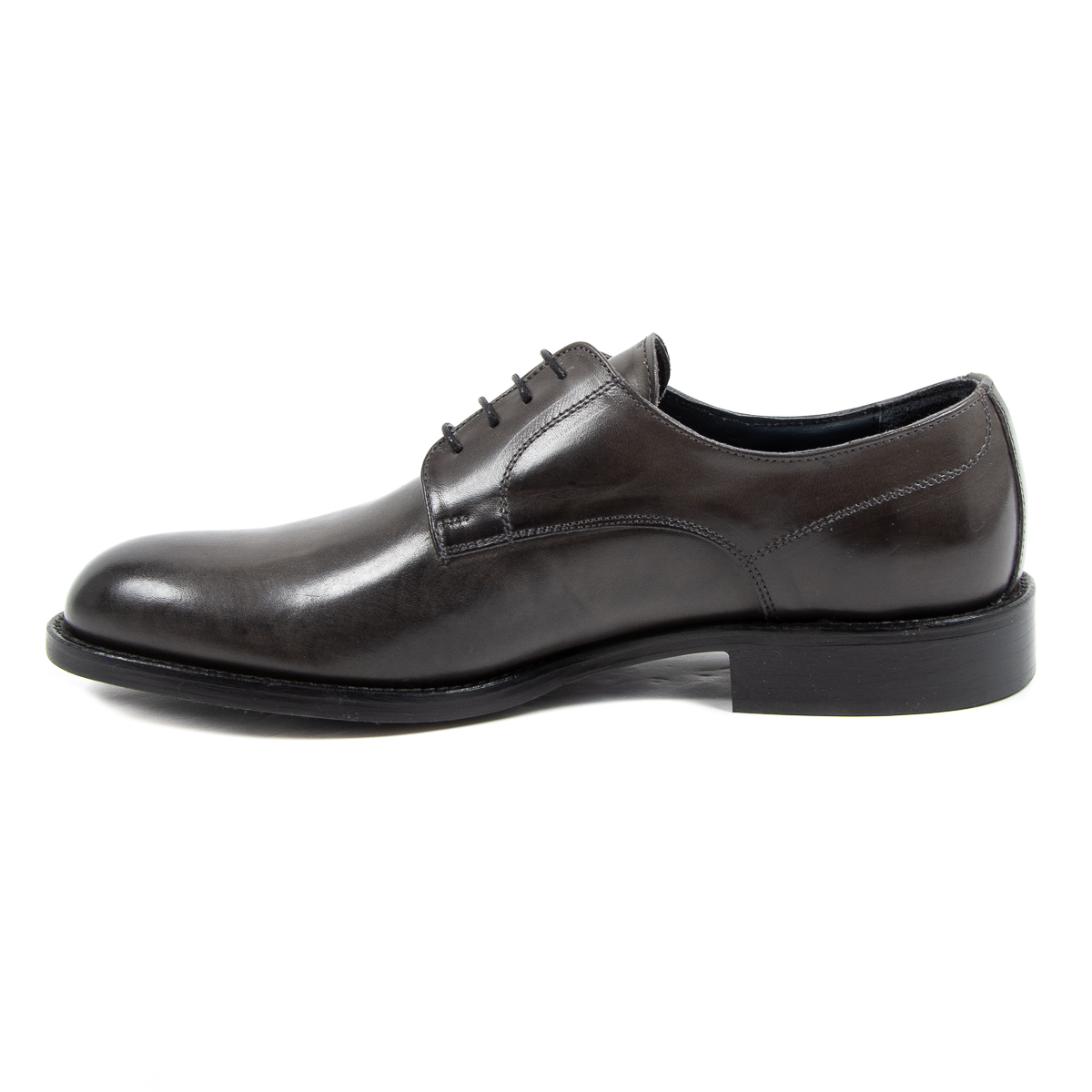 Scarpa stringata da uomo V 1969 Italia