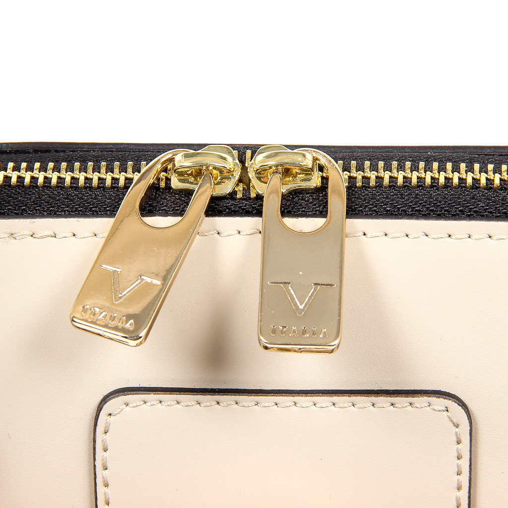 Borsa da donna V 1969 Italia