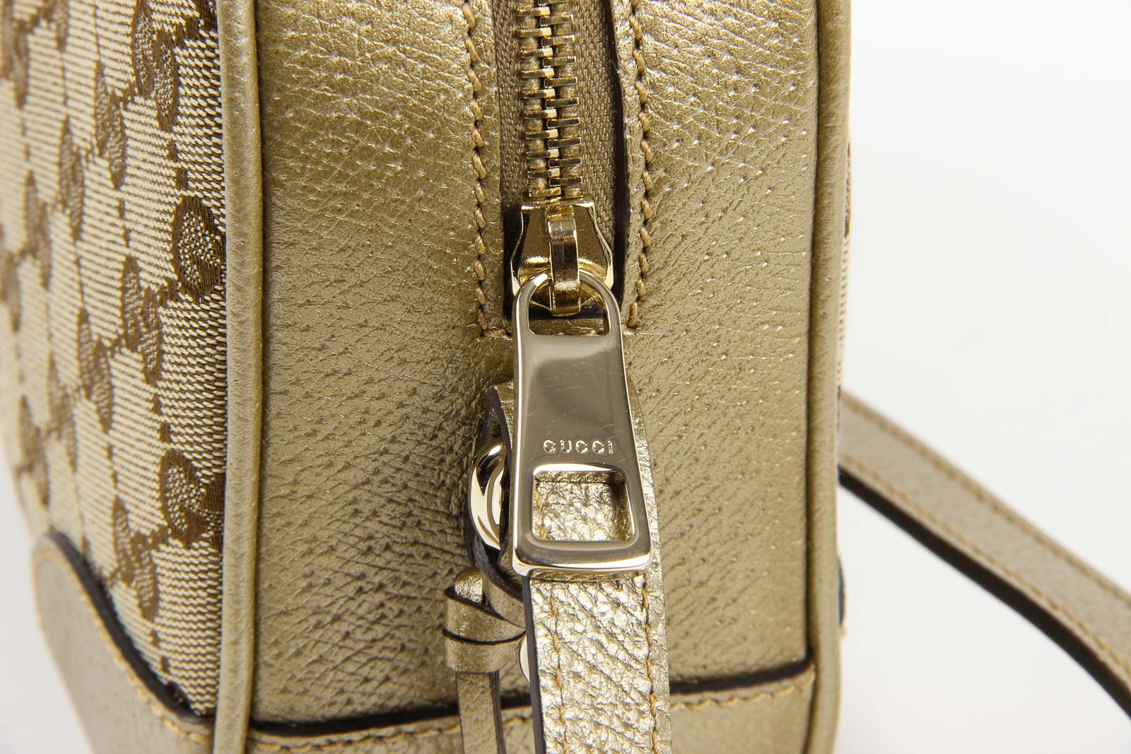 Borsa a mano Gucci Bree Original GG Canvas Mini Messenger da donna