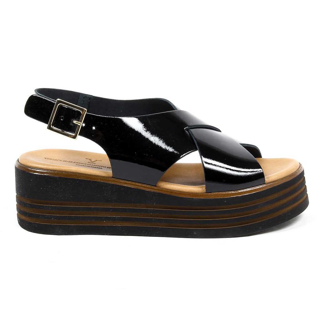 Sandalo flatform da donna V 1969 Italia