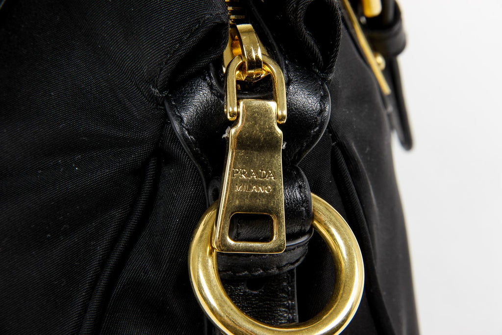 Borsa a mano convertibile con manico superiore in tessuto di nylon Prada da donna BN1903