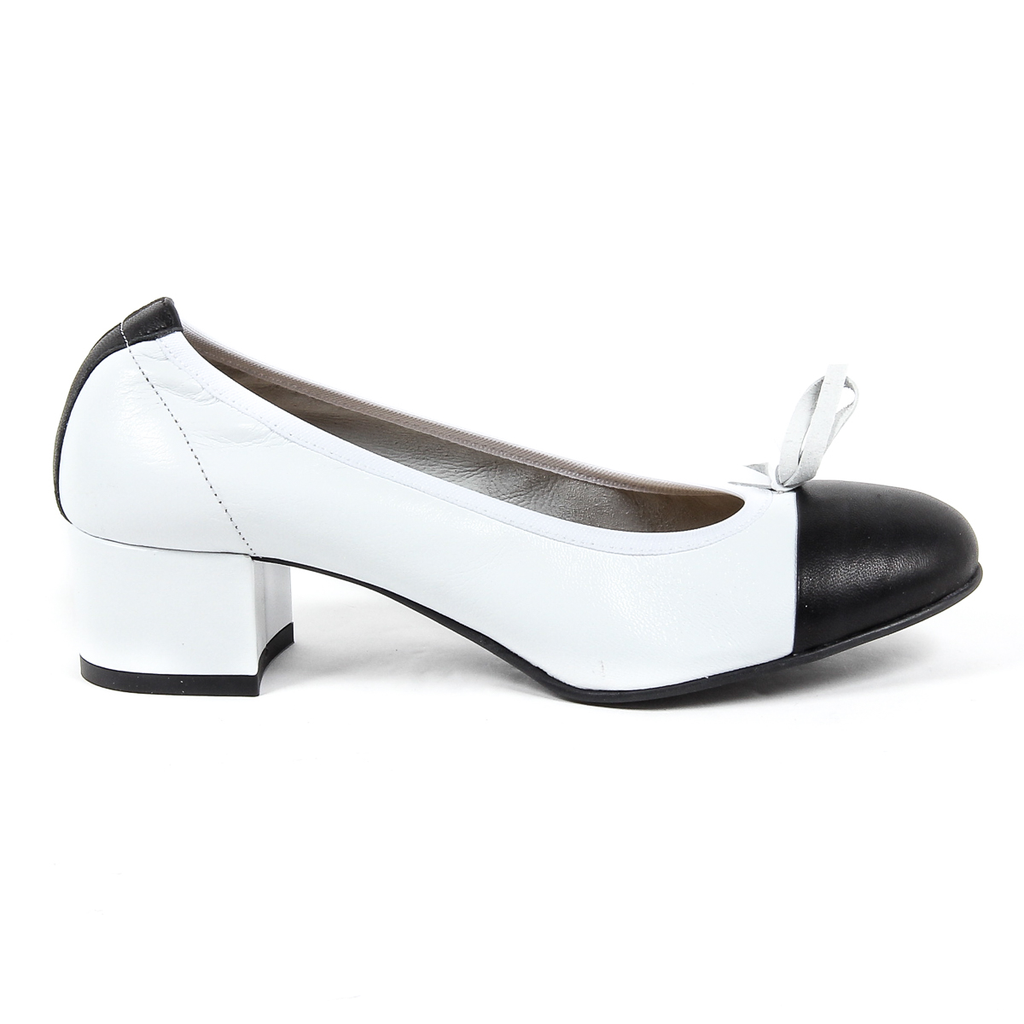 V 1969 Italia Womens Ballerina