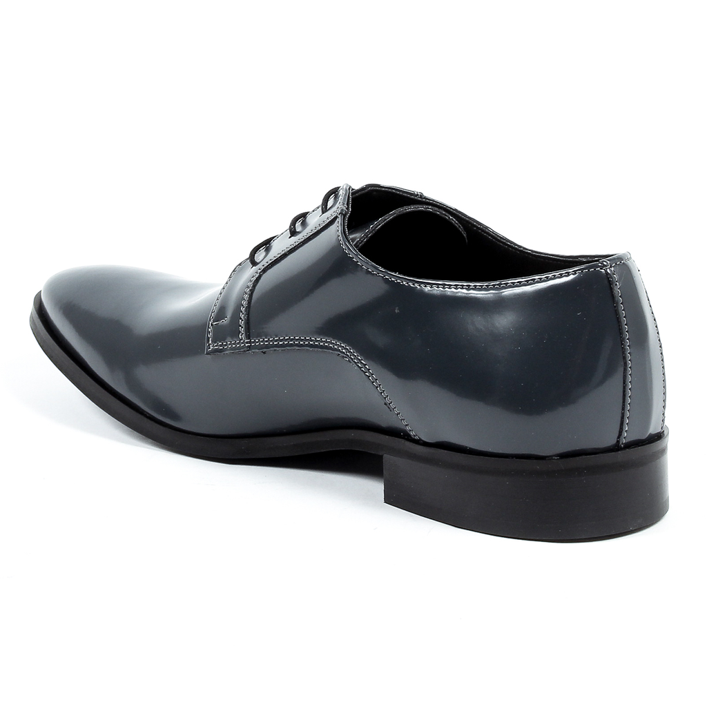 Scarpa classica da uomo V 1969 Italia