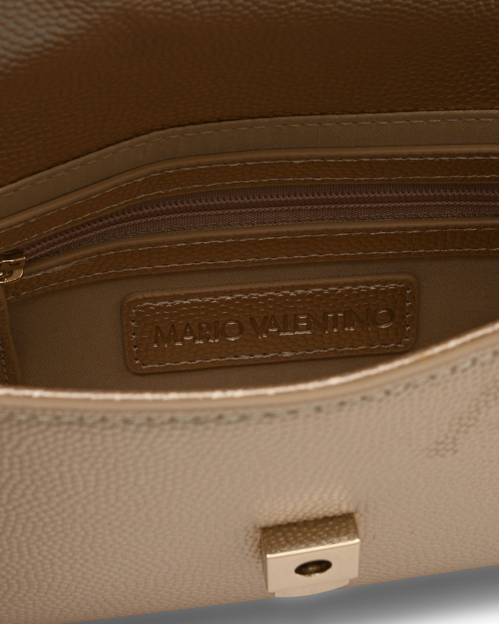 Valentino Womens Handbag VBS1R403G 019