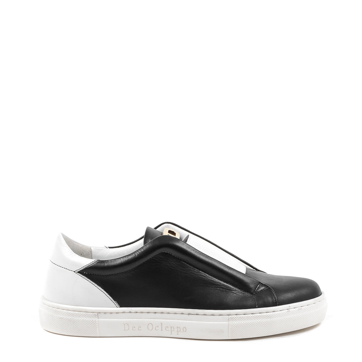 Usciamo insieme, sneaker