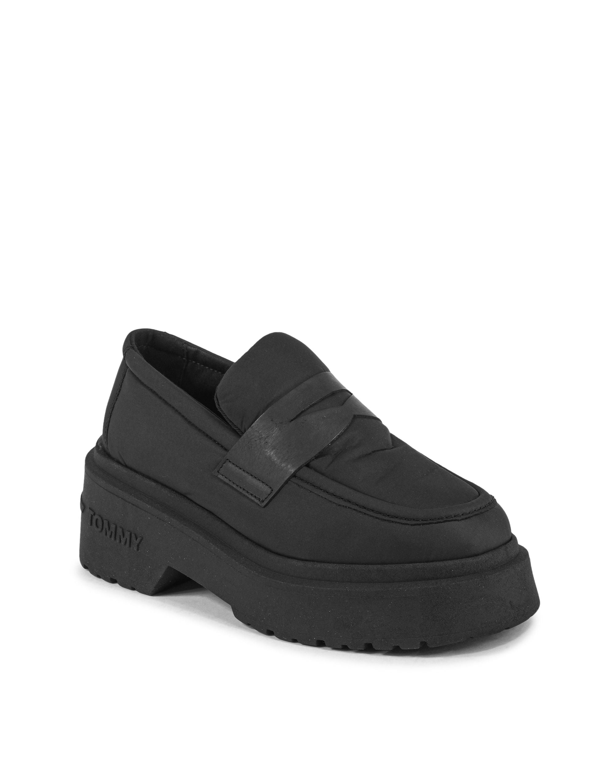 Tommy Hilfiger Scarpe eleganti da donna NERO EN0EN020800GJ
