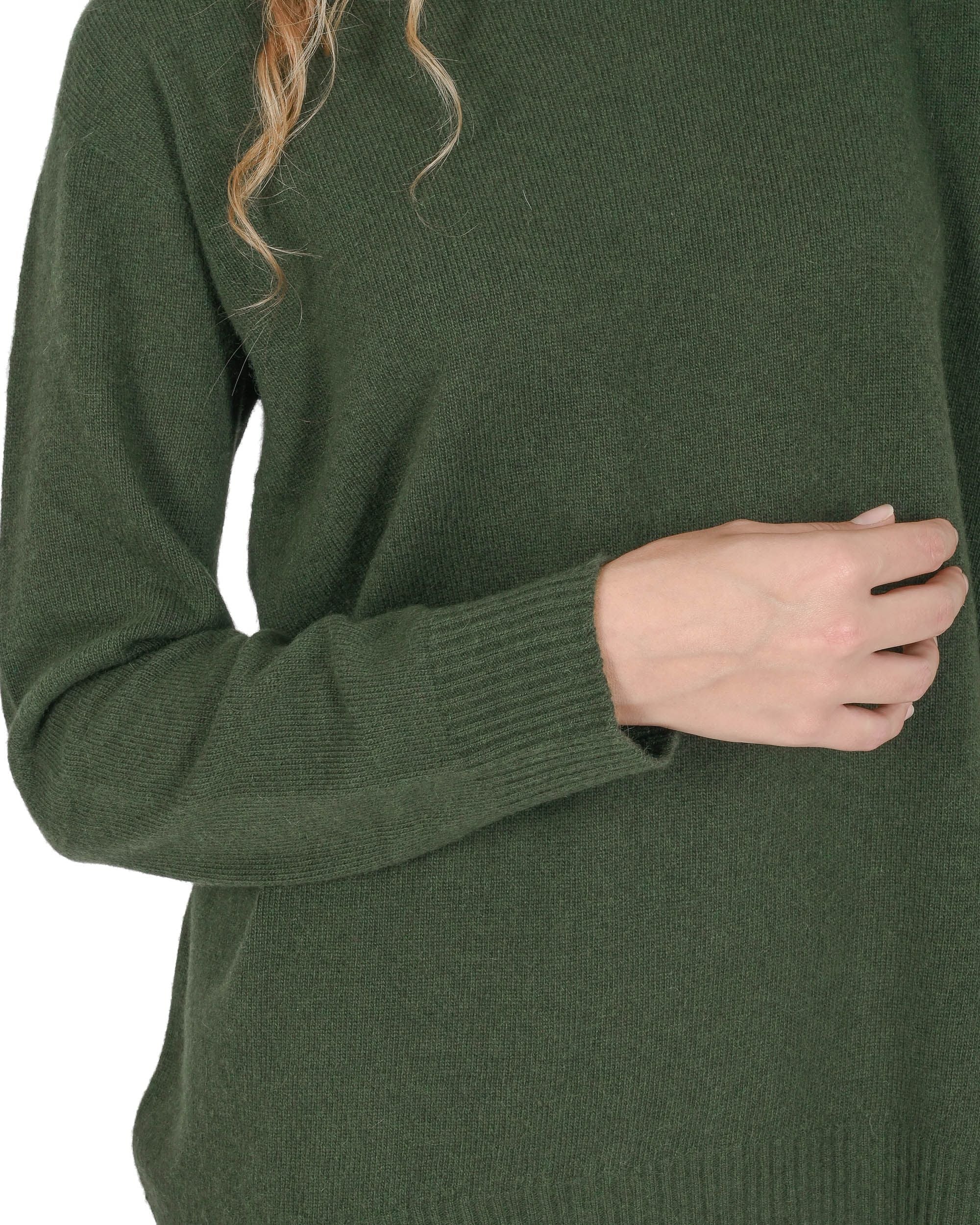 Maglione da donna in cashmere con scollo quadrato Crown of Edinburgh COE 006 VERDE OLIVA