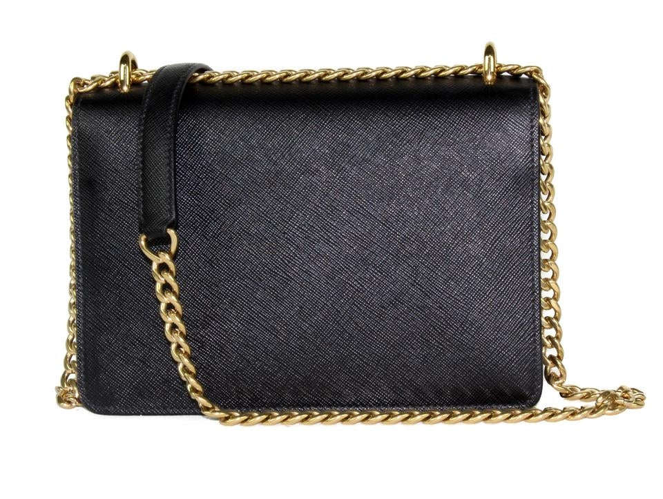 Borsa a tracolla Prada in pelle Saffiano nera