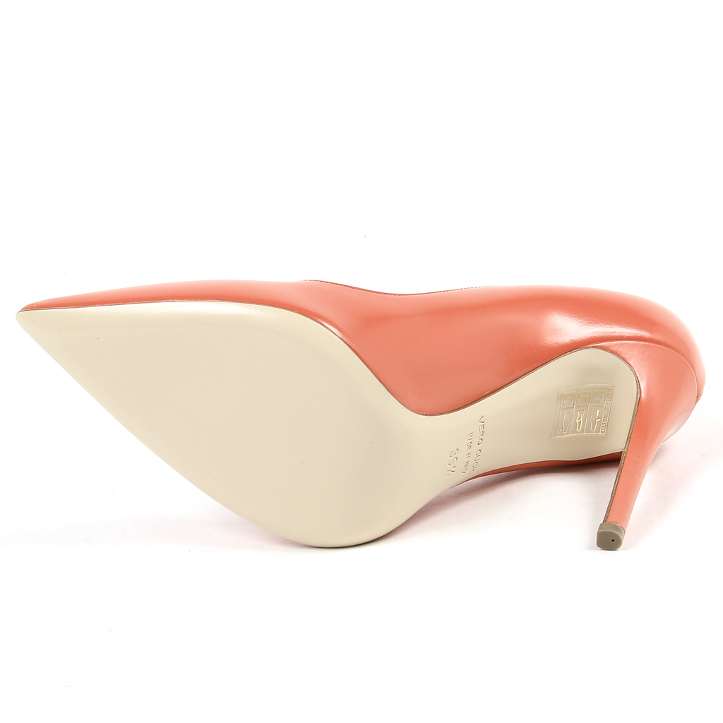 V 1969 Italia Womens Pump Red ESTER