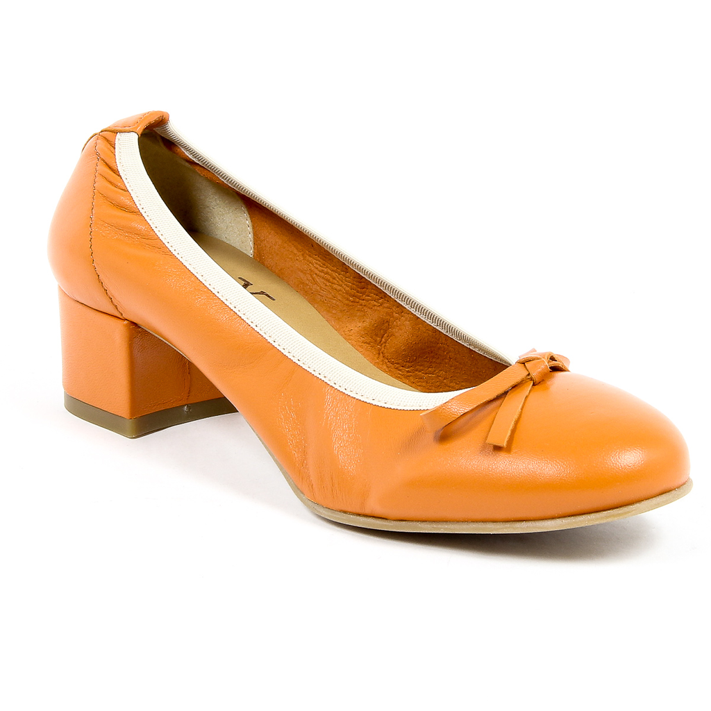 V 1969 Italia Womens Ballerina