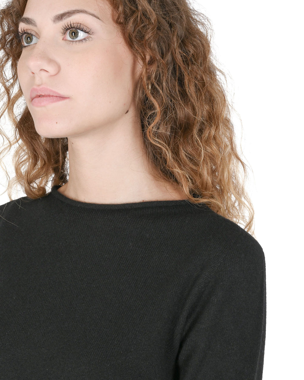 Maglione da donna in cashmere con scollo a barca Crown of Edinburgh COE 0025 NERO