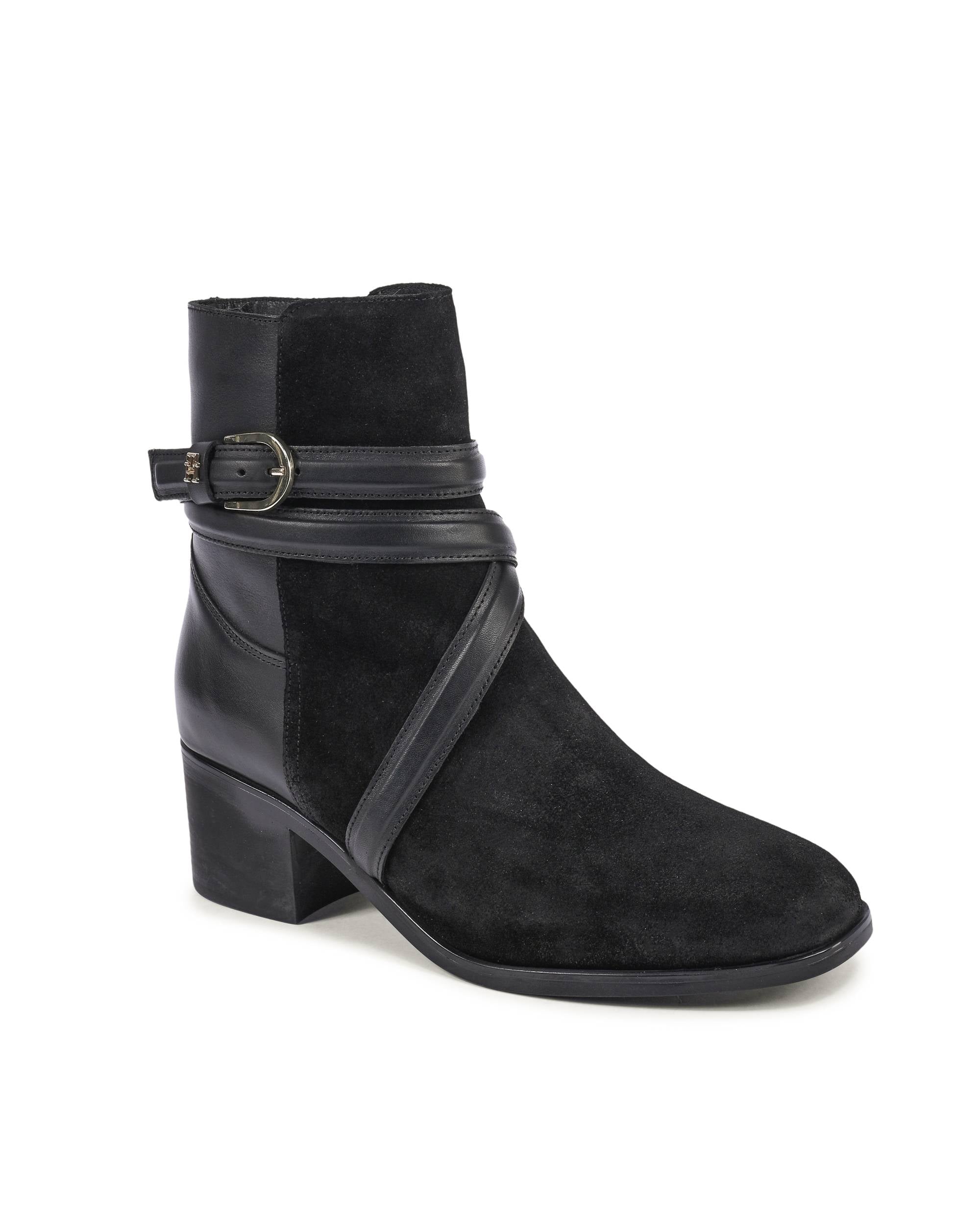 Tommy Hilfiger Stivali da donna NERO FW0FW07515BDS
