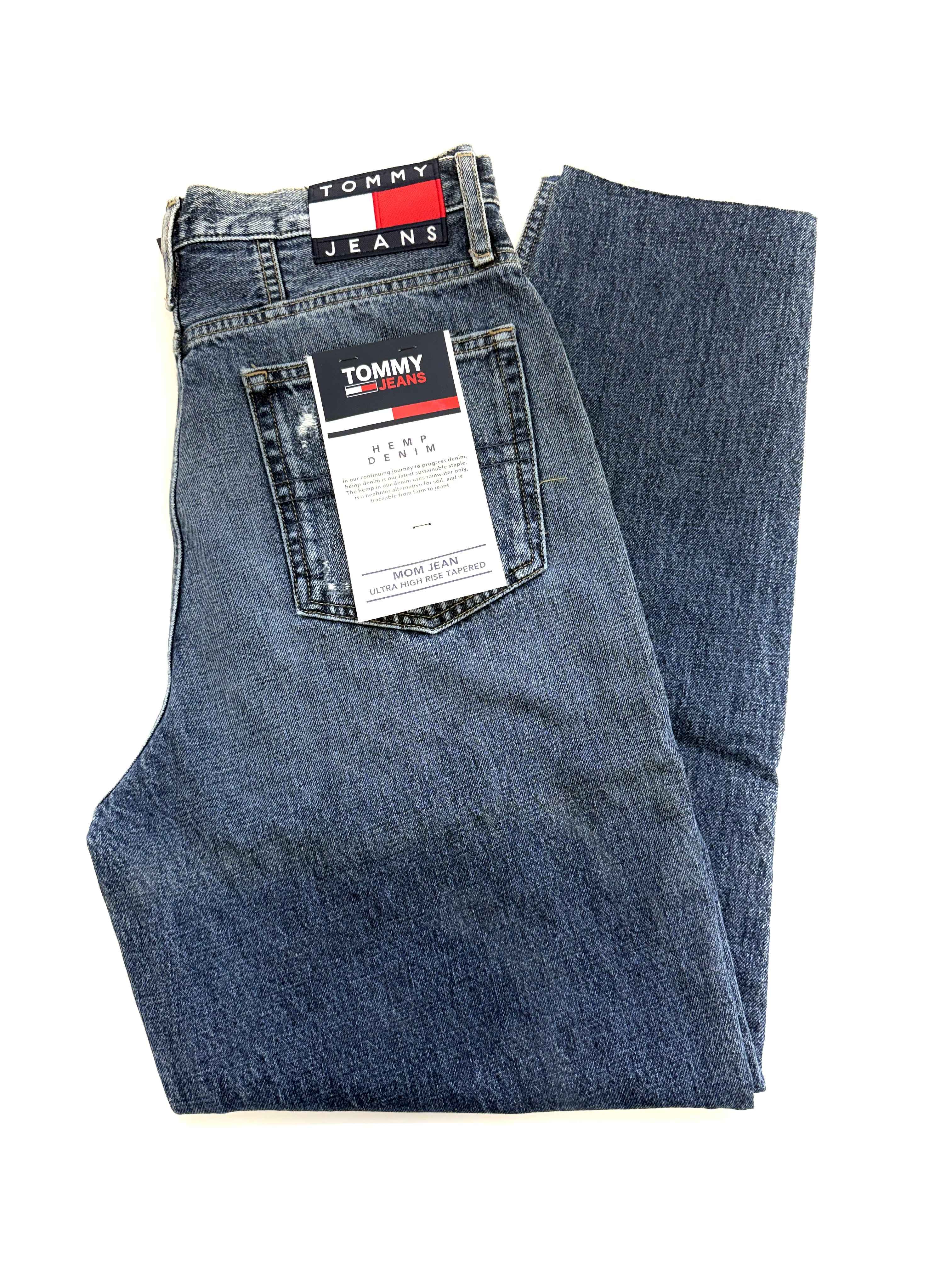 Jeans da donna Tommy Hilfiger XF0XF00833 1BK