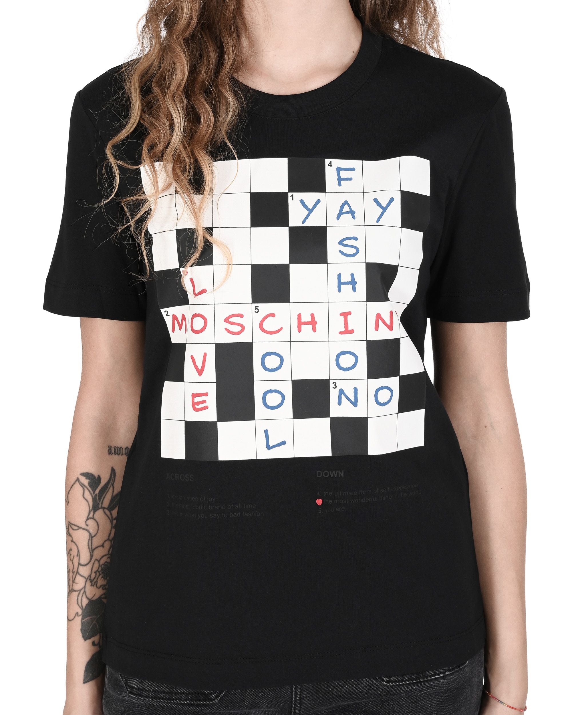 T-shirt da donna Love Moschino W 4 H06 17 M 3876 C74 NERO