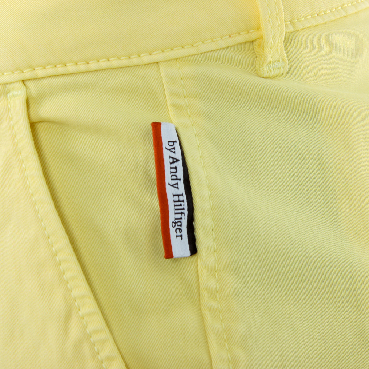 Andrew Charles Pantaloncini da donna gialli SAFIA