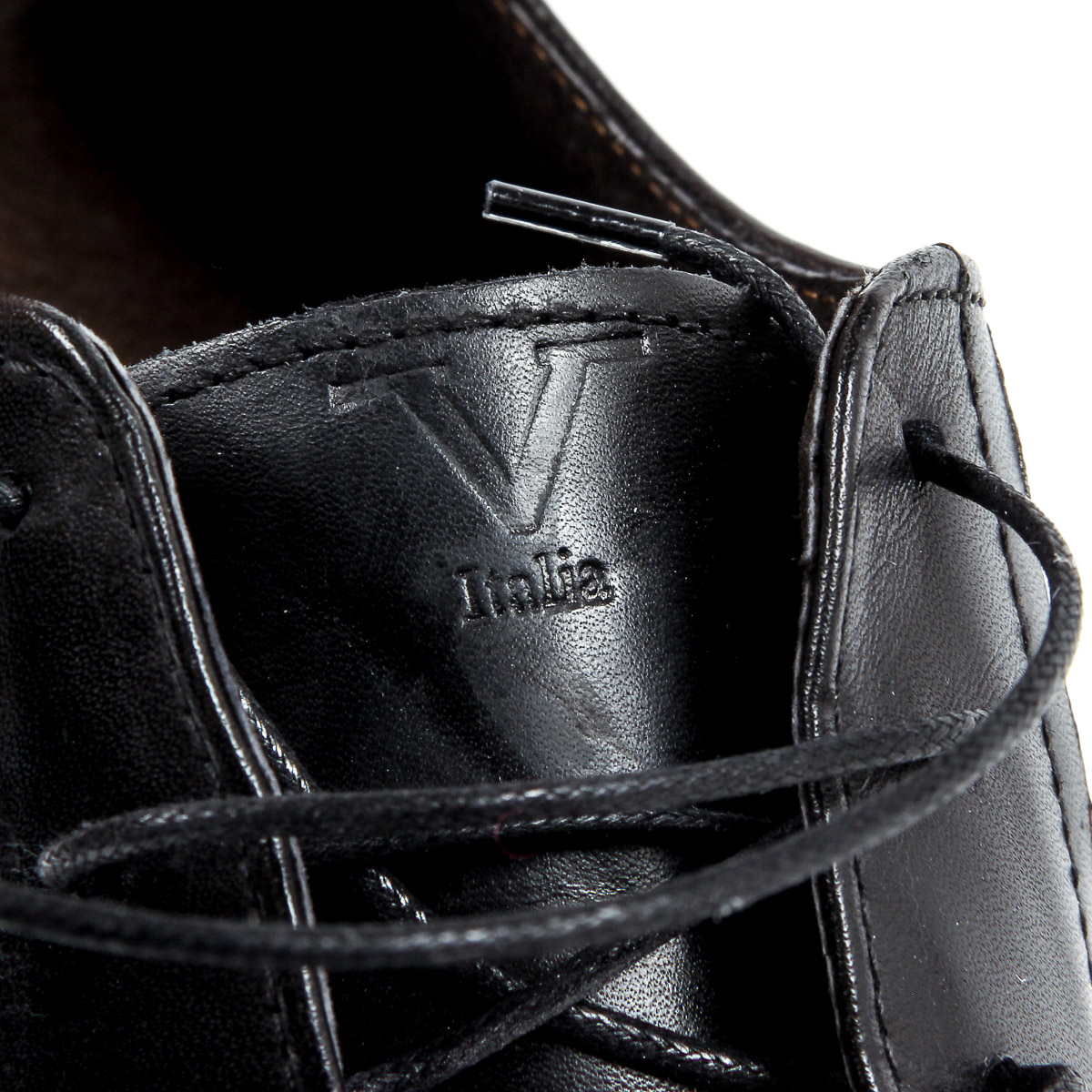 Scarpa classica da uomo V 1969 Italia