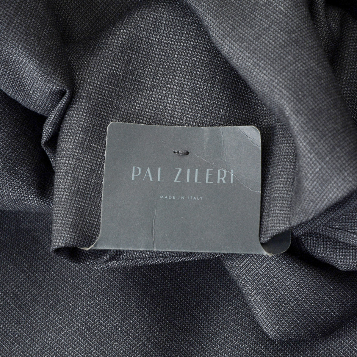 Abito da uomo Pal Zileri grigio scuro