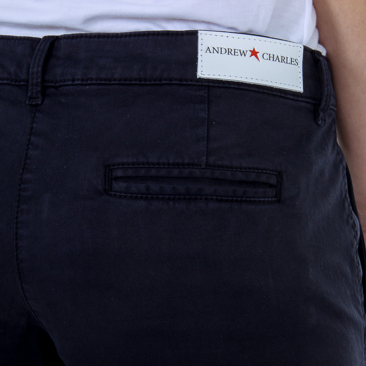 Andrew Charles Pantaloncini da donna blu scuro SAFIA