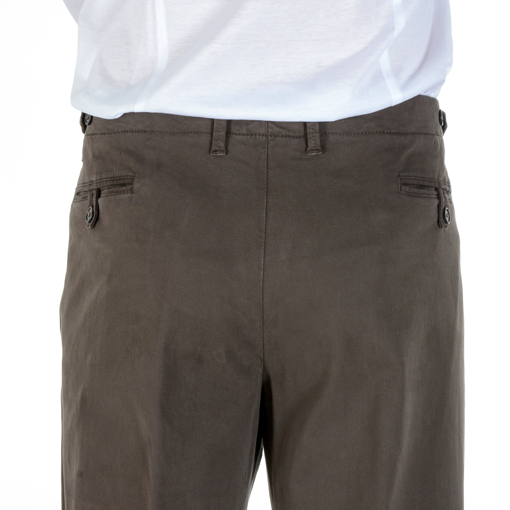 Corneliani Pantaloni Uomo Marrone