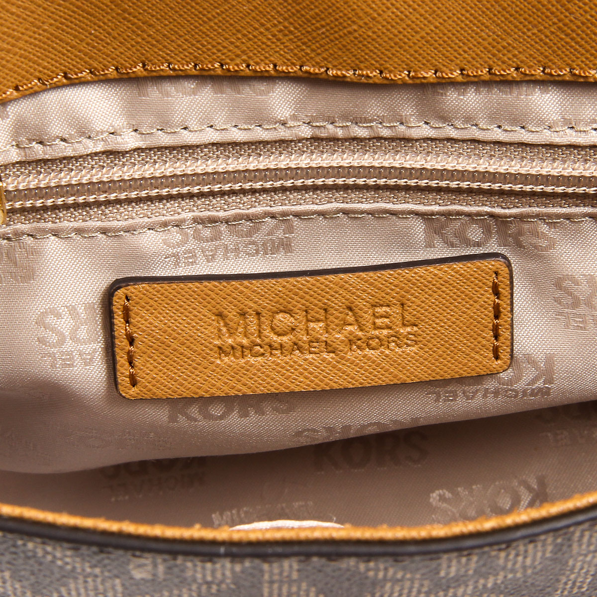 Borsa a mano da donna Michael Kors TINA 35T7GT4F2B BRN ACORN