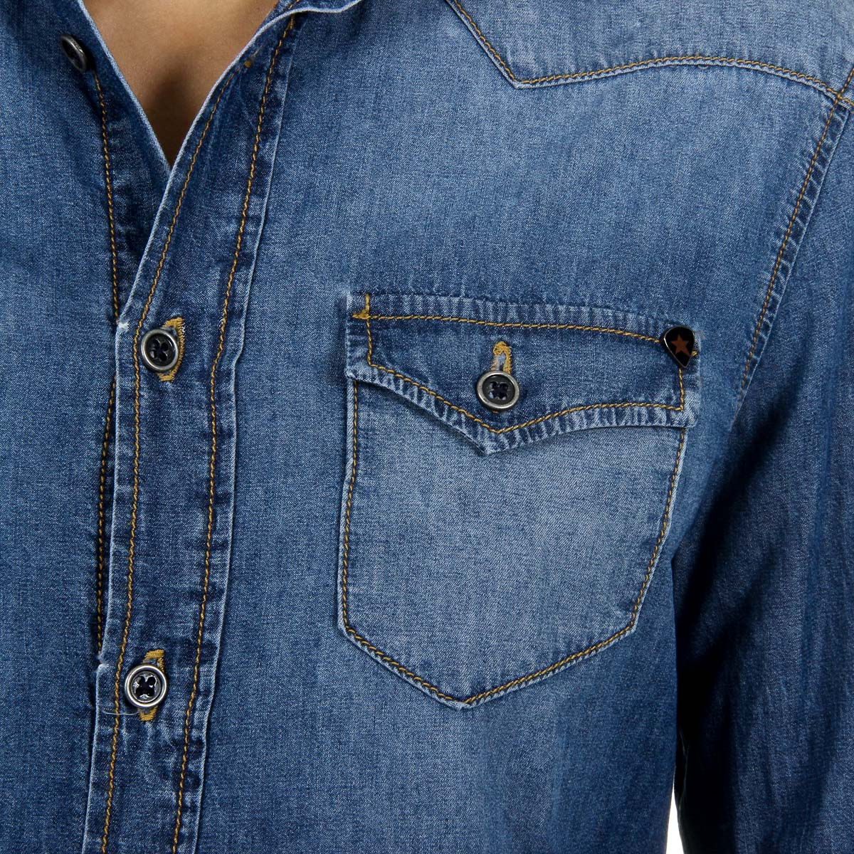 Camicia da uomo Andrew Charles a maniche lunghe in denim CAMILIA