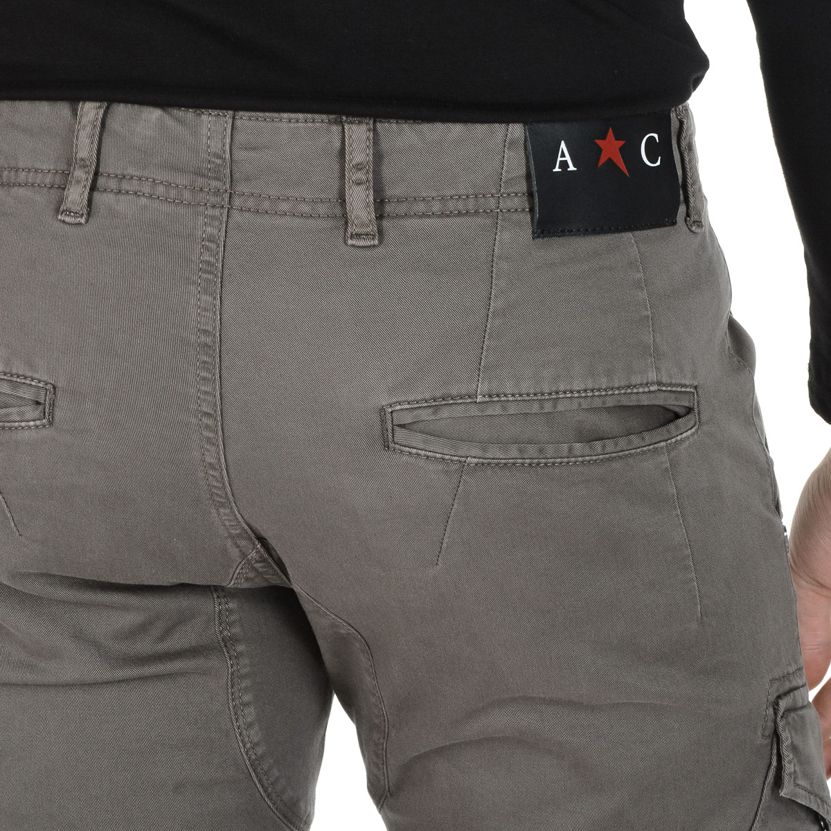 Pantaloncini da uomo Andrew Charles marroni JAKO