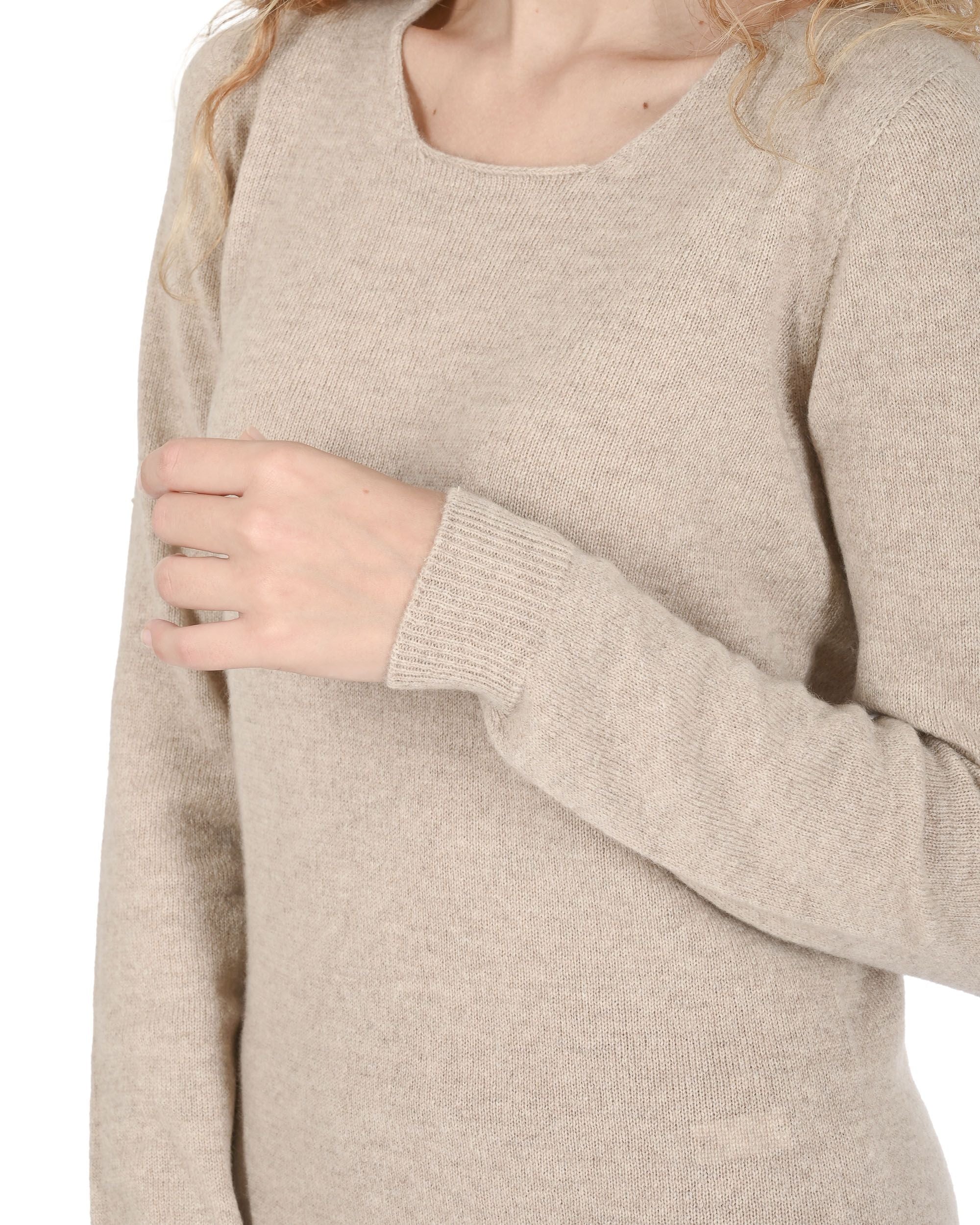 Maglione da donna in cashmere con scollo quadrato Crown of Edinburgh COE 0024 SAND