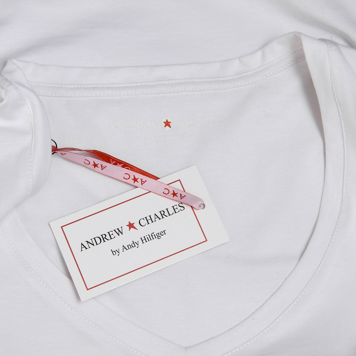 Andrew Charles T-shirt da donna a maniche corte con scollo a V, bianca TAPIWA