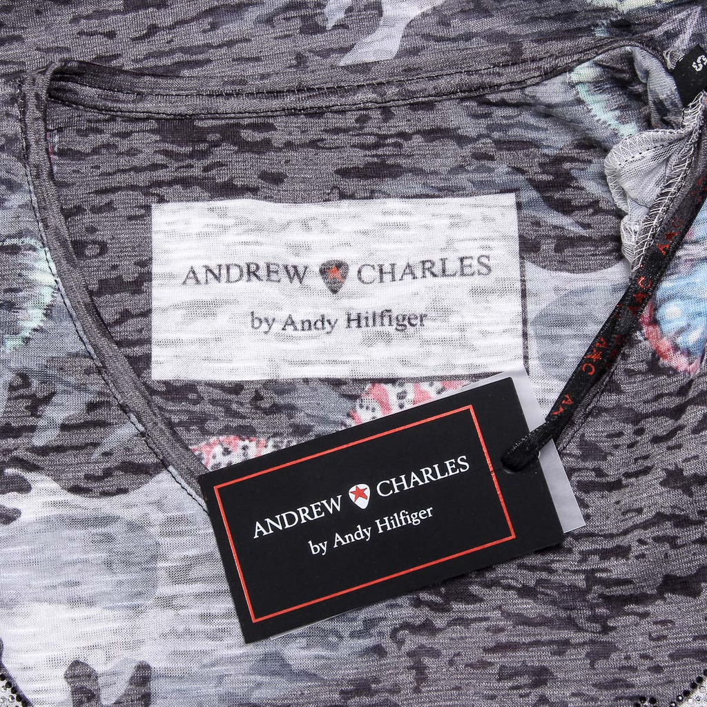 Andrew Charles T-shirt da donna a maniche corte con scollo a V nera STELLA
