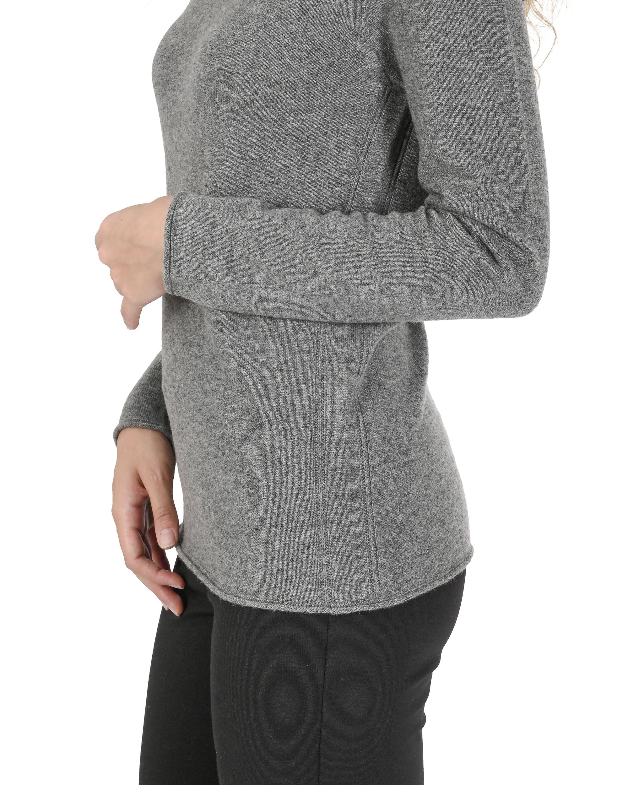 Maglione da donna in cashmere con scollo a V Crown of Edinburgh COE 0022 SMOG