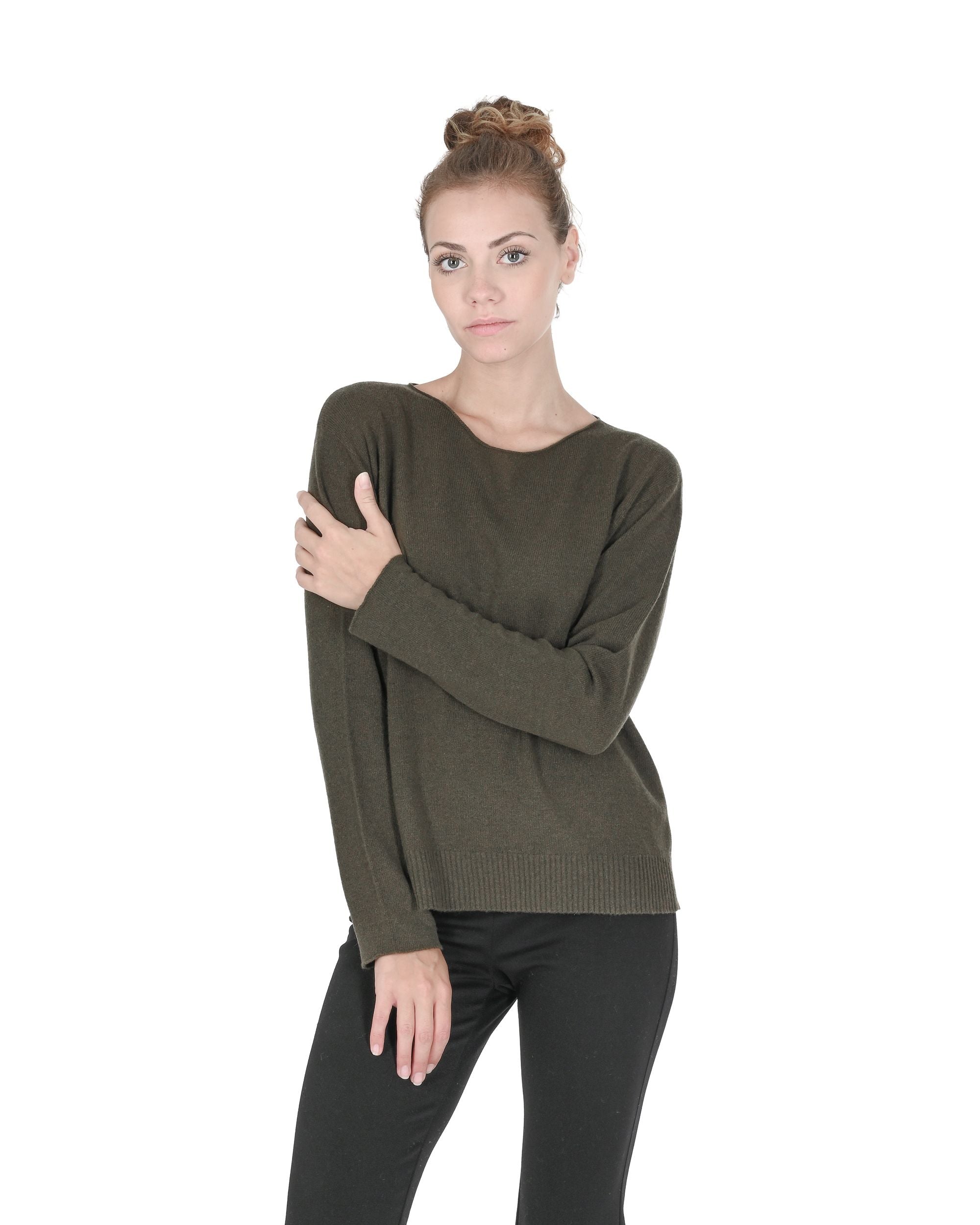 Maglione oversize con scollo a barca da donna in cashmere Crown of Edinburgh COE 008 KHAKI