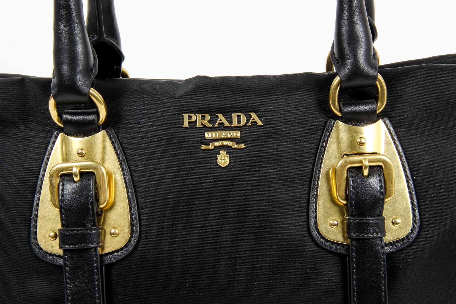 Borsa a mano convertibile con manico superiore in tessuto di nylon Prada da donna BN1903