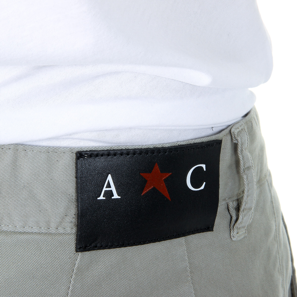 Andrew Charles Pantaloncini da uomo grigio chiaro SADECK