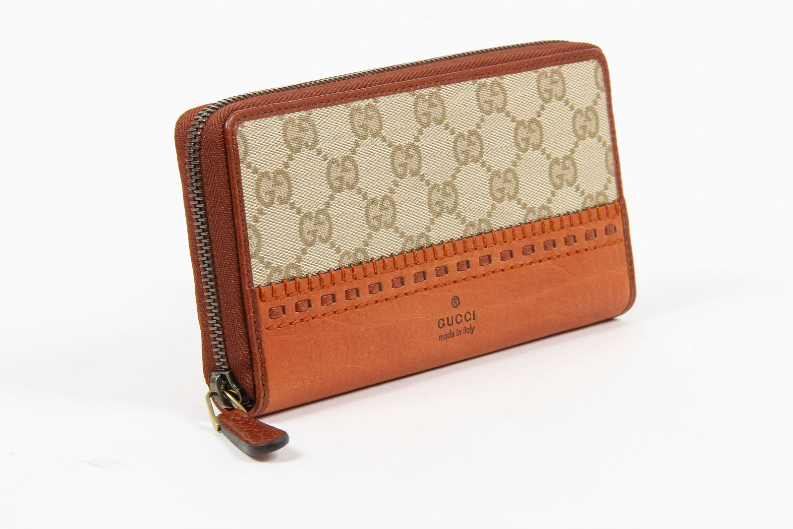 Borsa Gucci da donna Laidback Crafty Original GG Canvas con cerniera