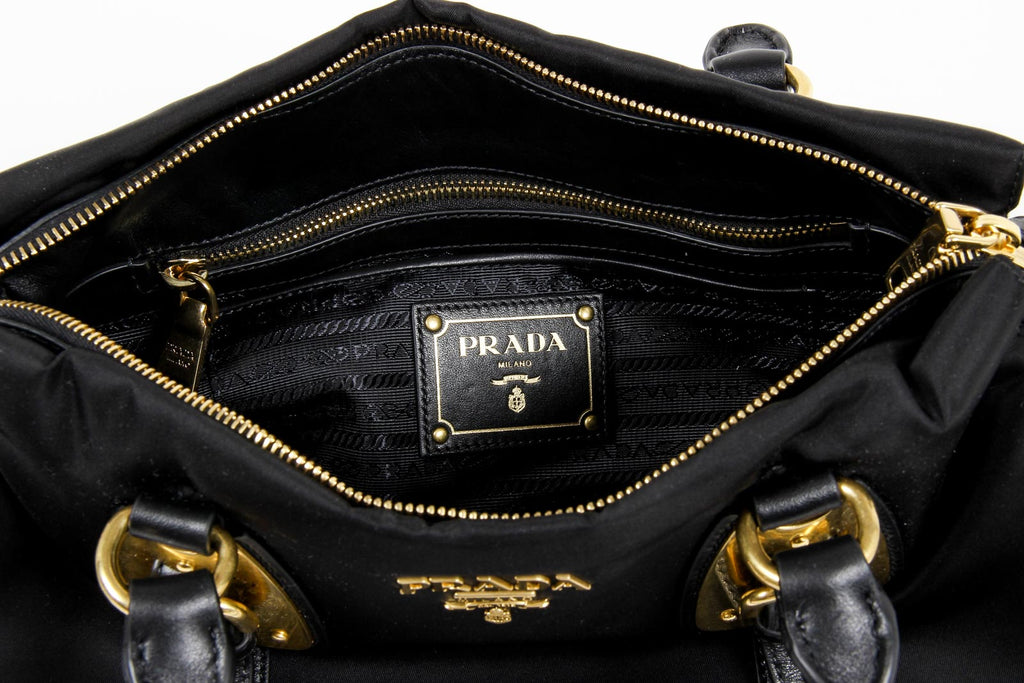 Borsa a mano convertibile con manico superiore in tessuto di nylon Prada da donna BN1903