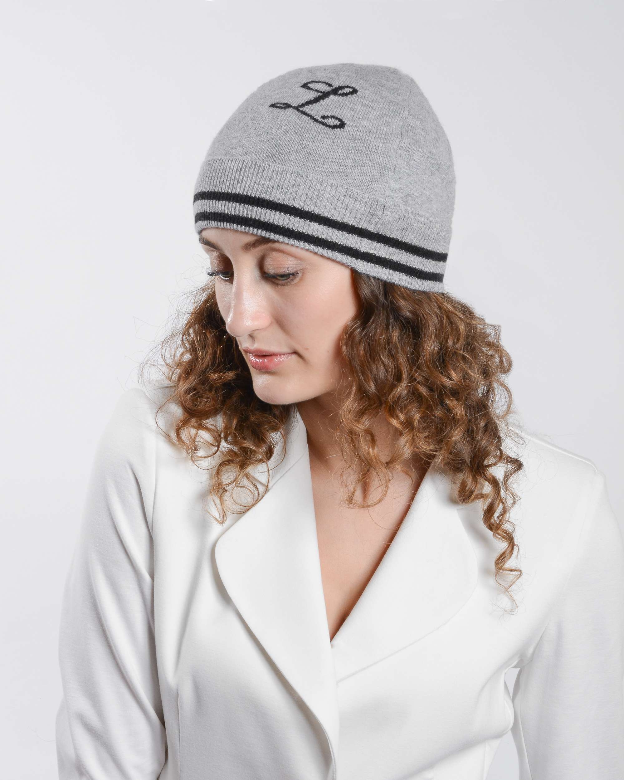 Berretto monogrammato Dee Ocleppo BRUNTSFIELD GREY L