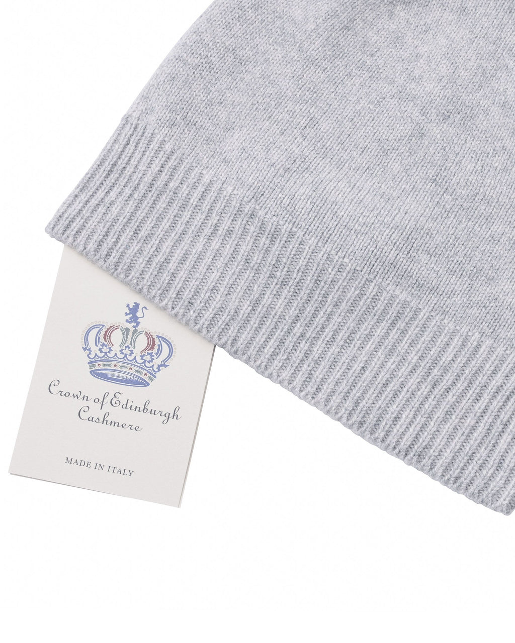 Berretto in maglia semplice da donna in cashmere Crown of Edinburgh COE 0046 GRIGIO PERLA