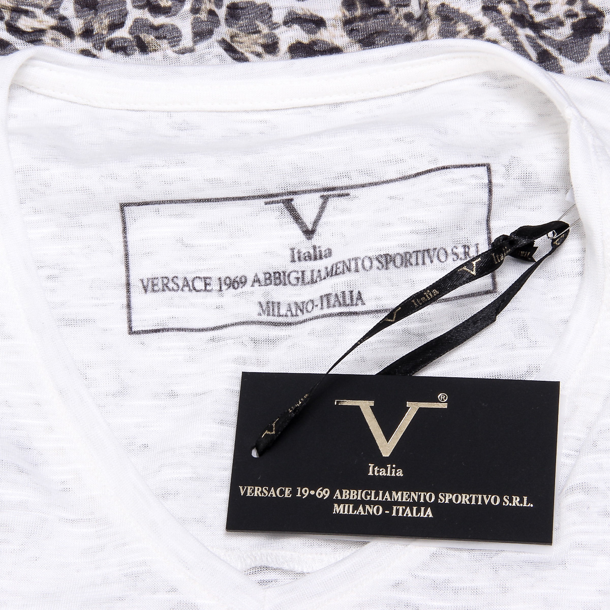 V 1969 Italia T-shirt da donna a maniche corte con scollo a V bianca EVELYN