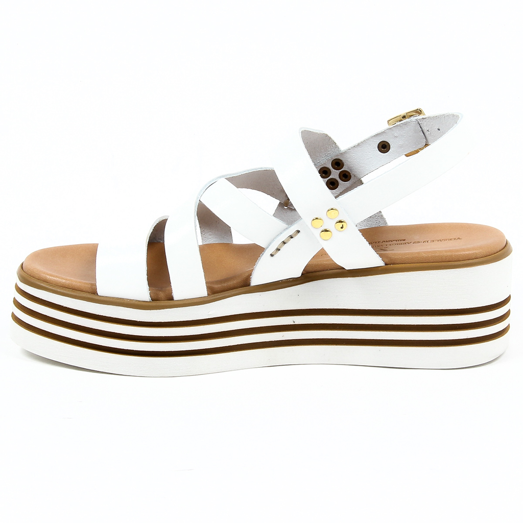 Sandalo flatform da donna V 1969 Italia