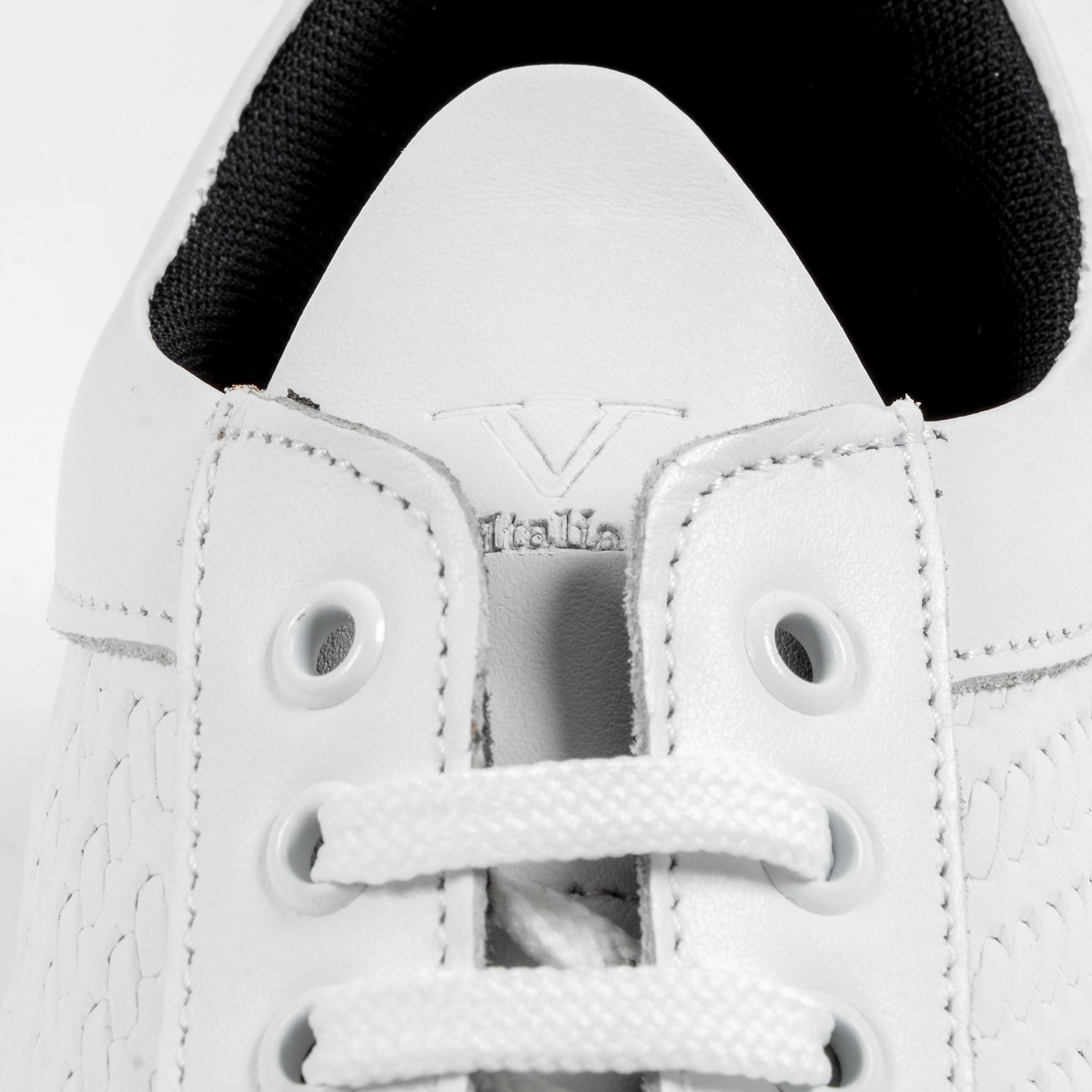 V 1969 Italia Mens Sneaker White MONZA