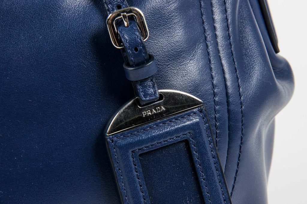 Borsa a mano Prada da donna BN2866 in morbida pelle di vitello nera
